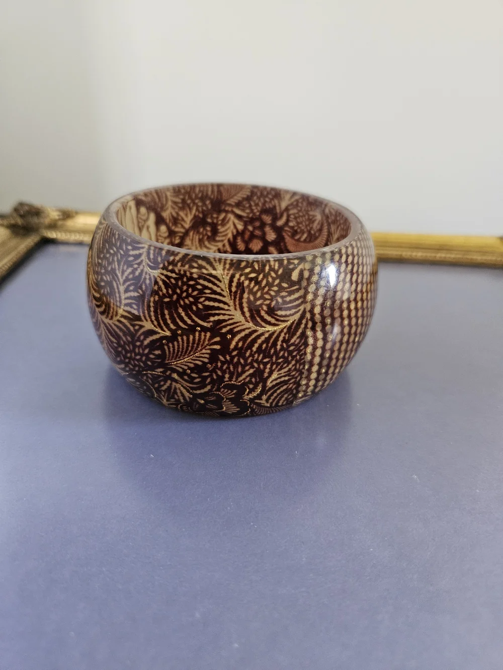 Vintage Batik Brown Floral Resin/Lucite Bangle Bracelet